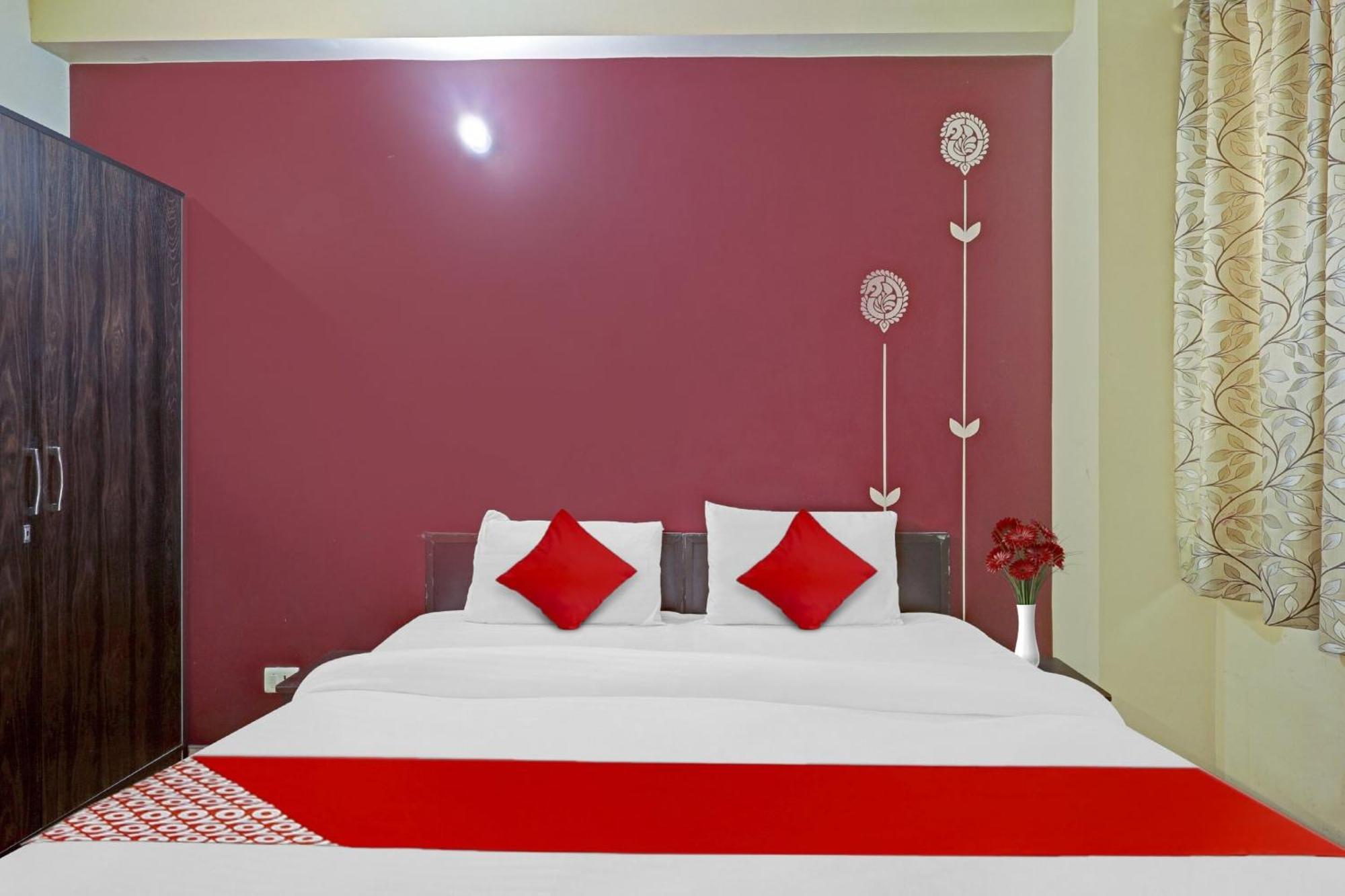 Hotel O A.K Palace New Delhi Bagian luar foto